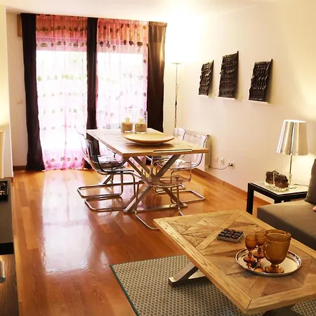 Apartman Impresionante Piso En El Centro De Con Terraza Y Parking